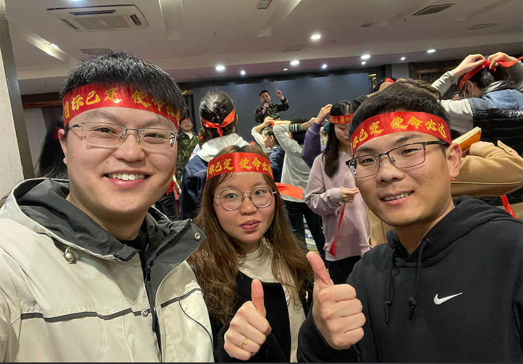 Hongji company managers participate in team development activities1